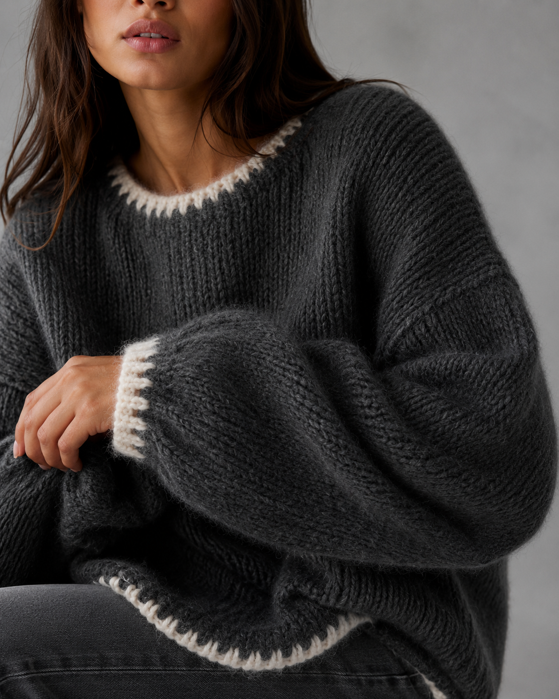 Women's Chunky Knit Sweater - Contrast Stitch Oversized Fit