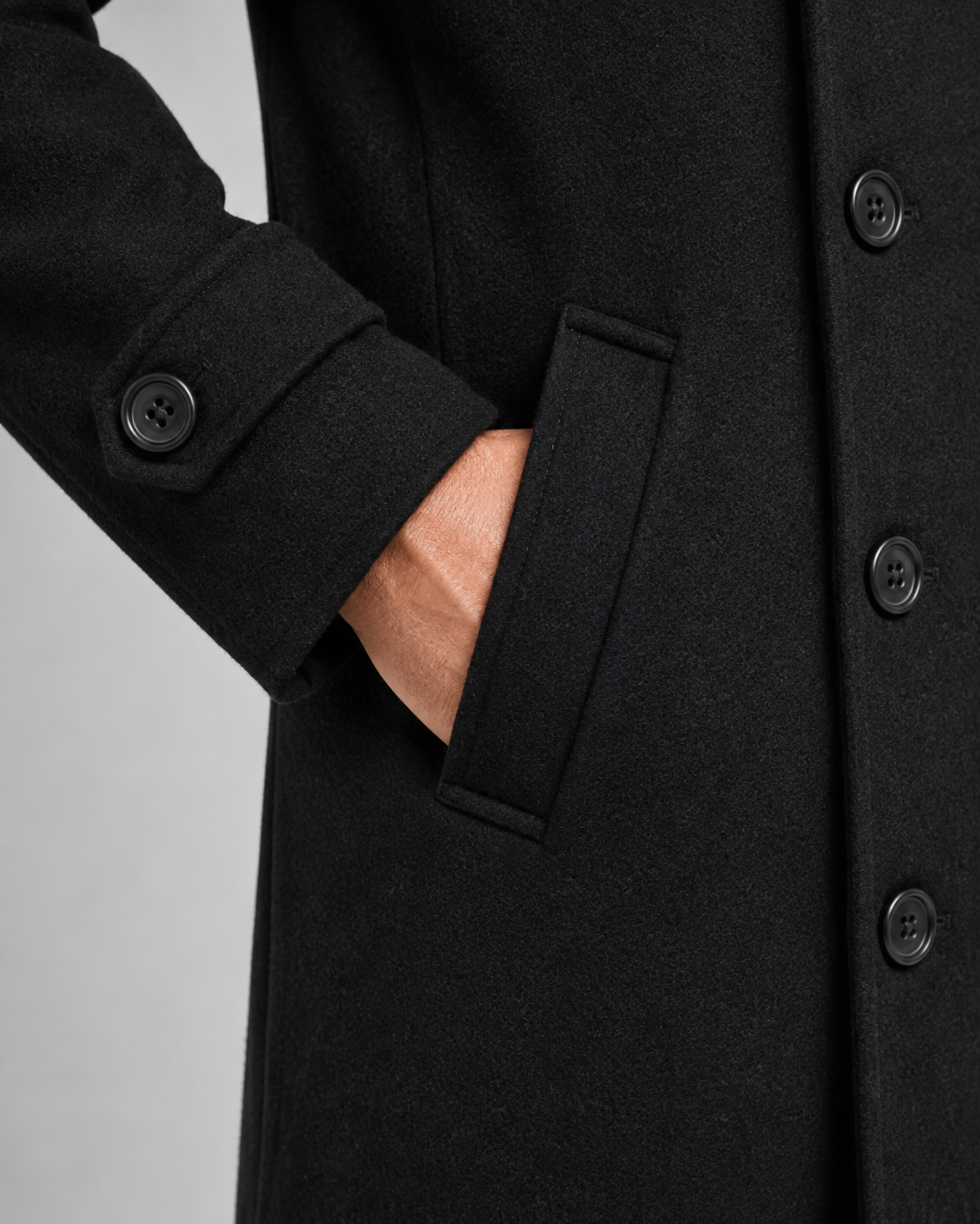 Men's Double-Breasted Wool Overcoat - Wide Lapel