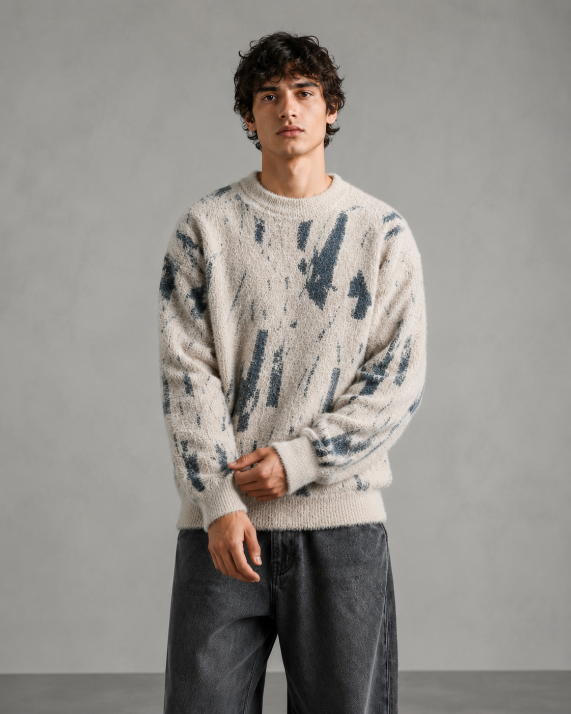 Men's Fuzzy Knit Sweater - Abstract Print Relaxed Fit