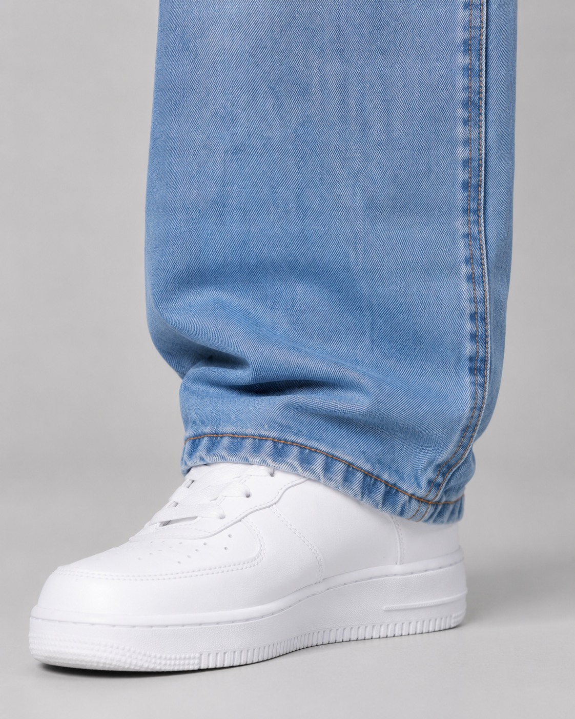 Men's Relaxed Straight Leg Jeans Washed Denim Loose Fit