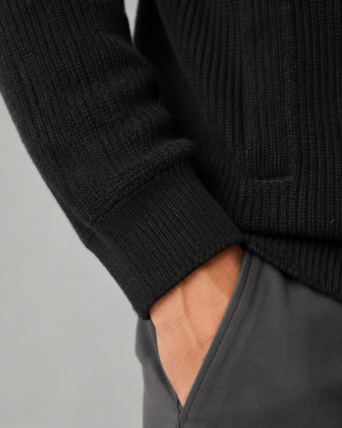 Men's Wool Quarter-Zip Sweater - Ribbed Mock Neck Regular Fit