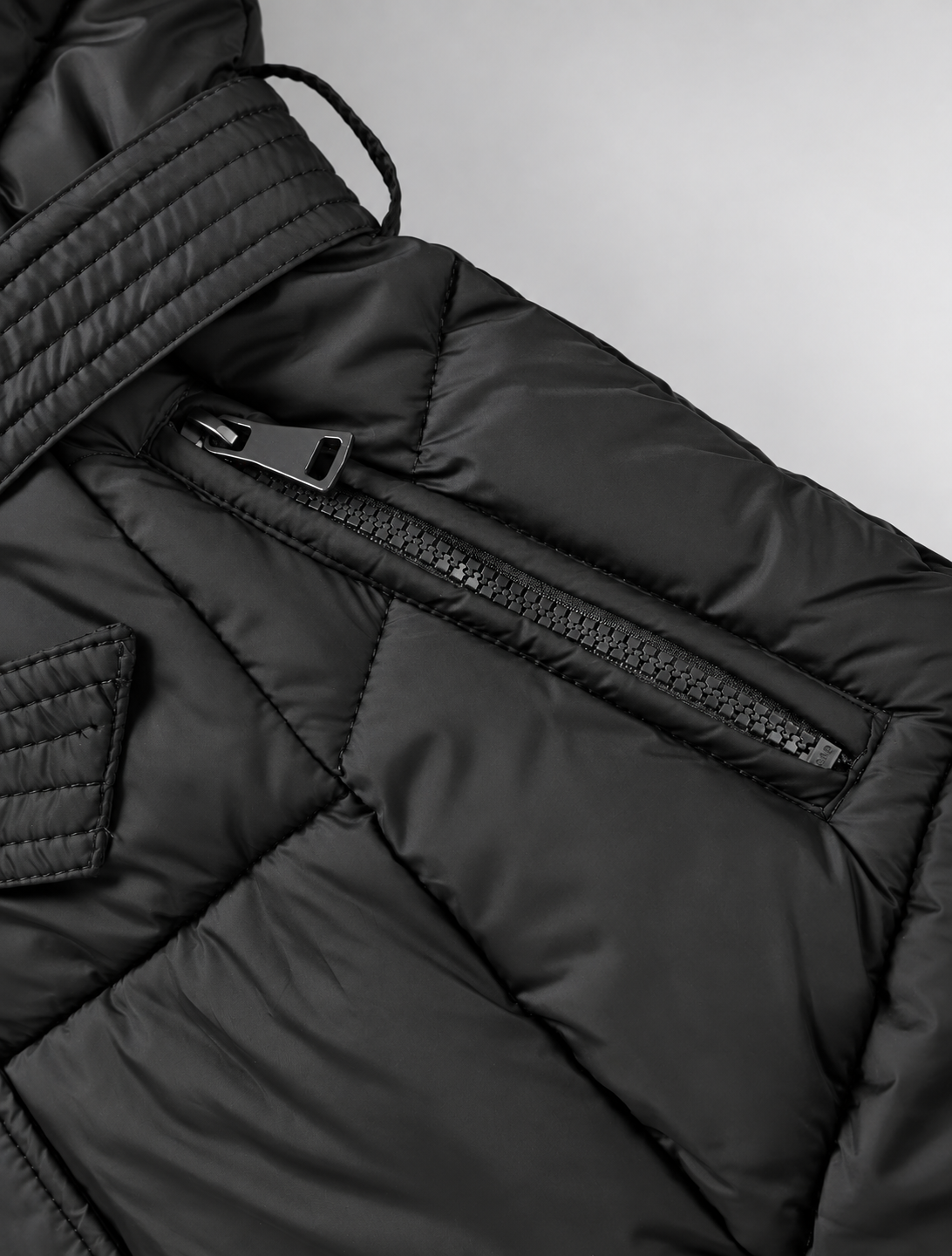 Women's Belted Puffer Coat - Fur-Look Trim Hood