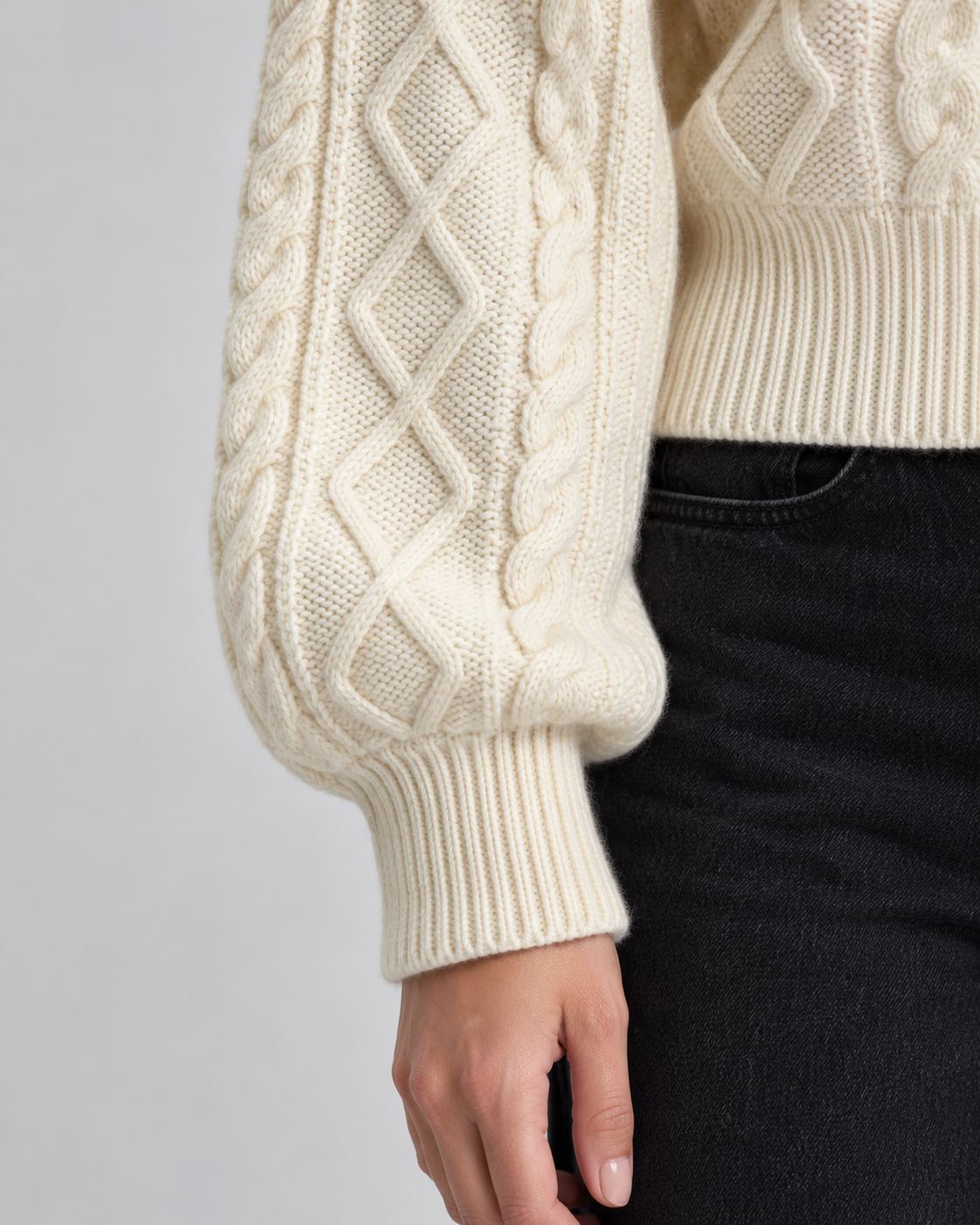 Women's Cropped Balloon Sleeve Cable Knit Cardigan