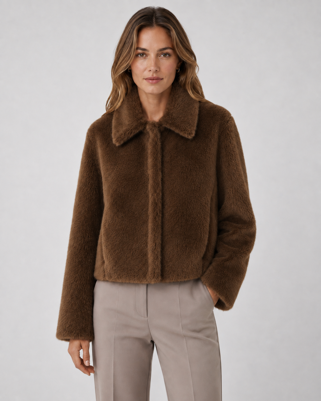 Women's Cropped Fur Jacket - Wide Collar Long Sleeve