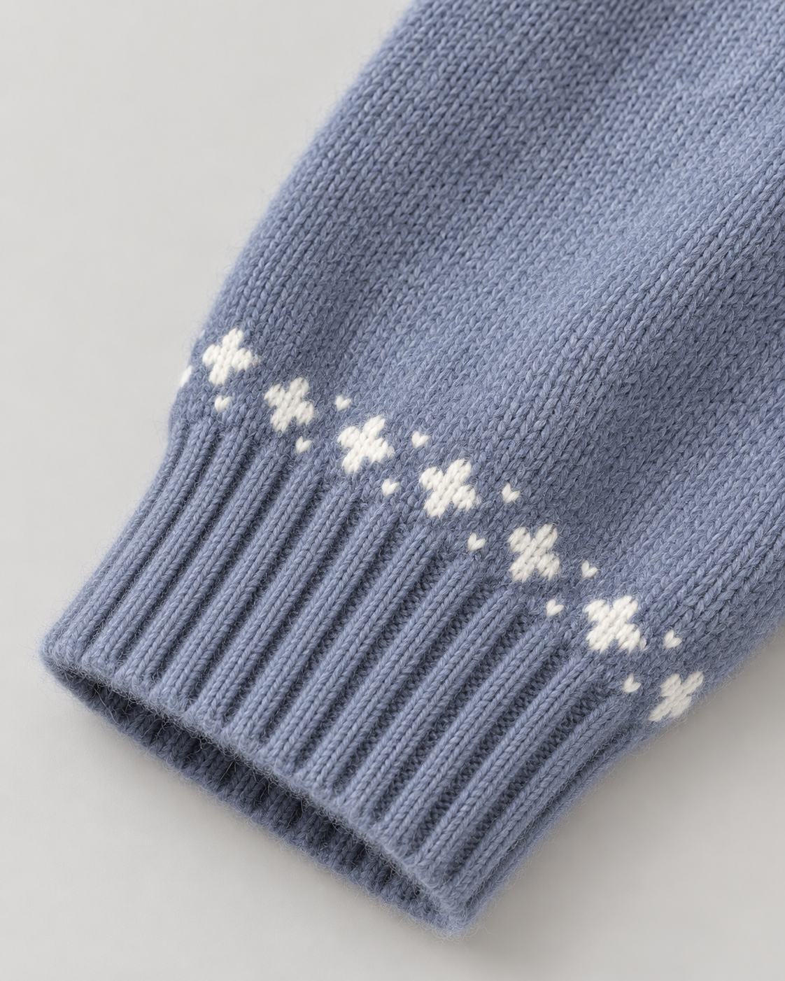Women's Fair Isle Cardigan - Snowflake Ribbed Collar