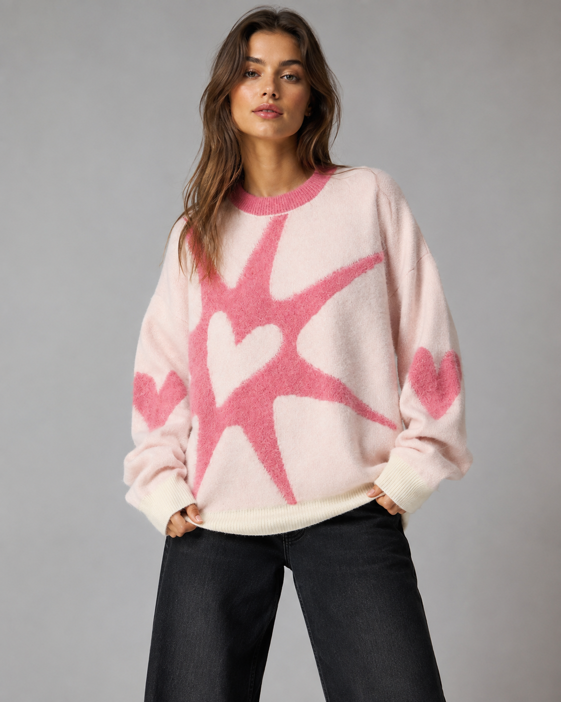 Women's Graphic Knit Sweater - Heart Streetwear