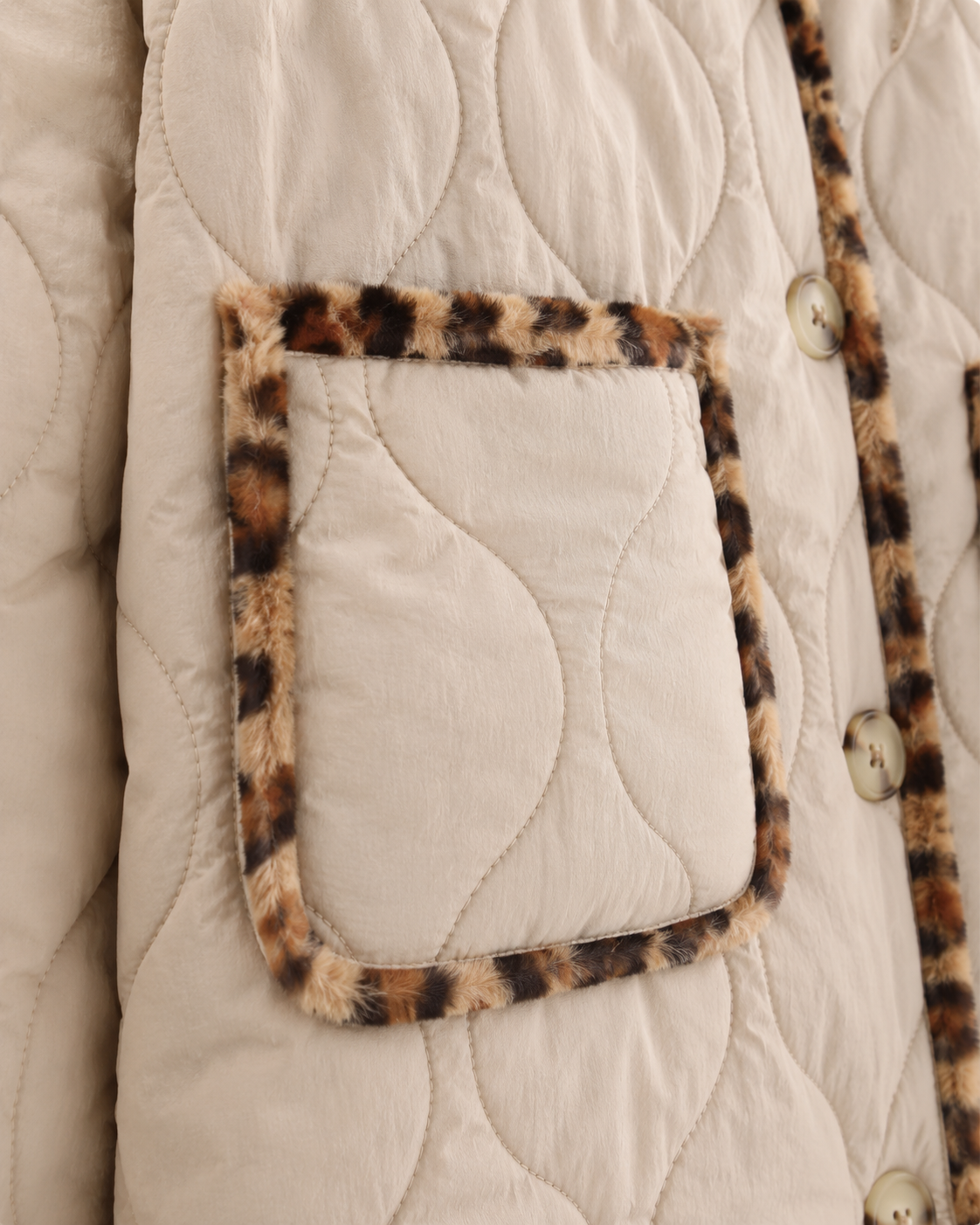 Women's Reversible Leopard Print Quilted Jacket